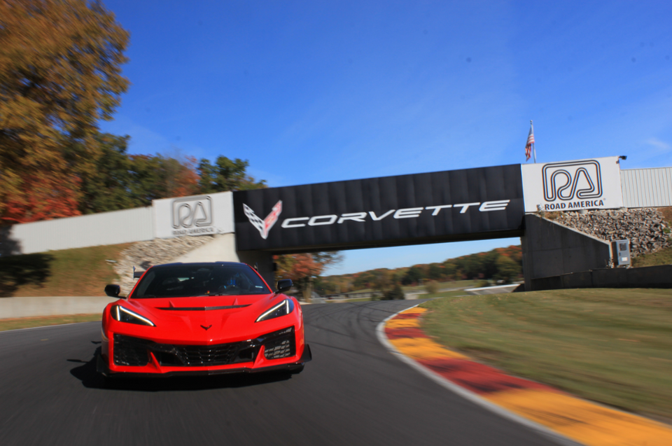 Corvette ZR1 sets five U.S. lap records